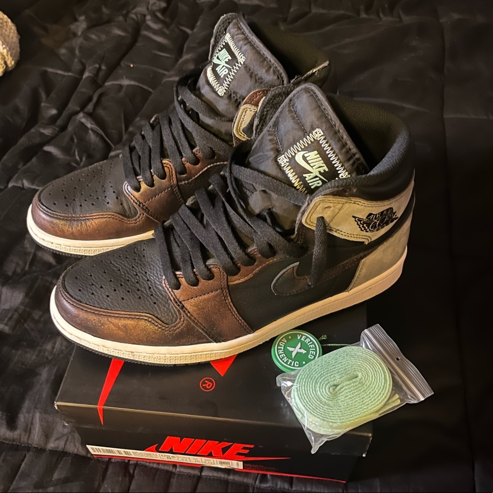 Jordan 1 Retro High Rust Shadow size 9.5